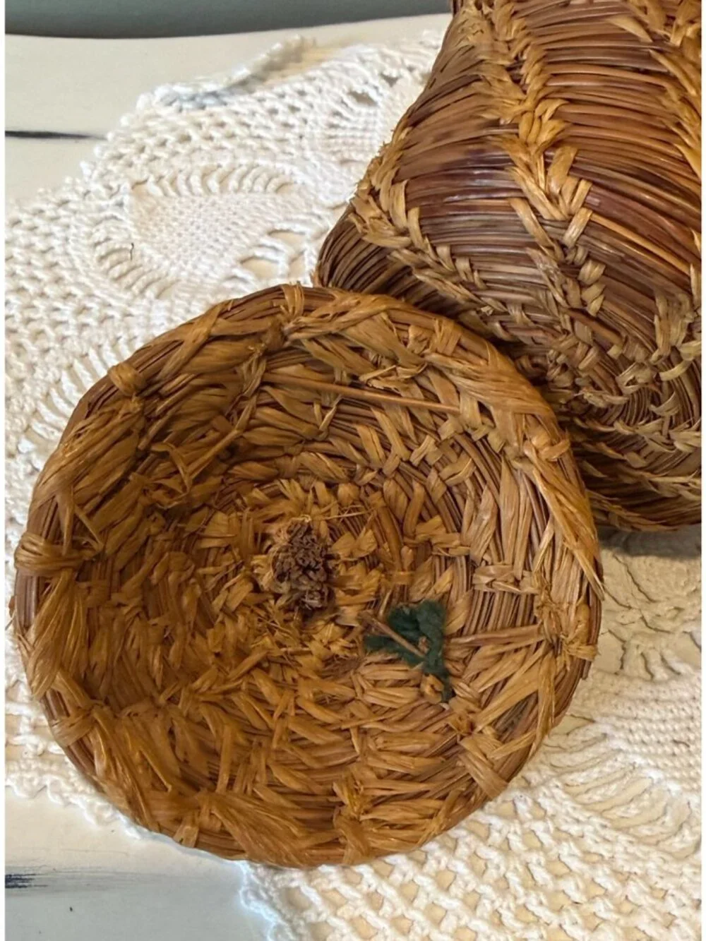 Vintage Handwoven Pine Straw Basket with Lid Rustic Handmade Storage Basket